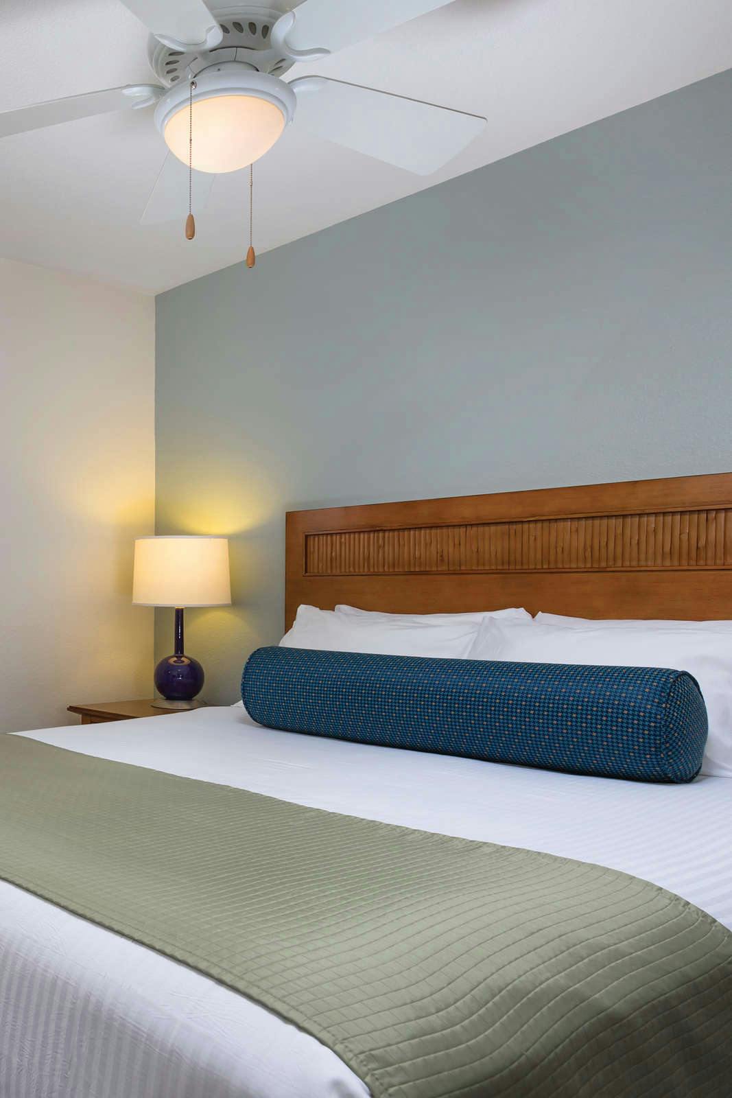 Hotel Club Wyndham Oceanside Pier Resort photo 4