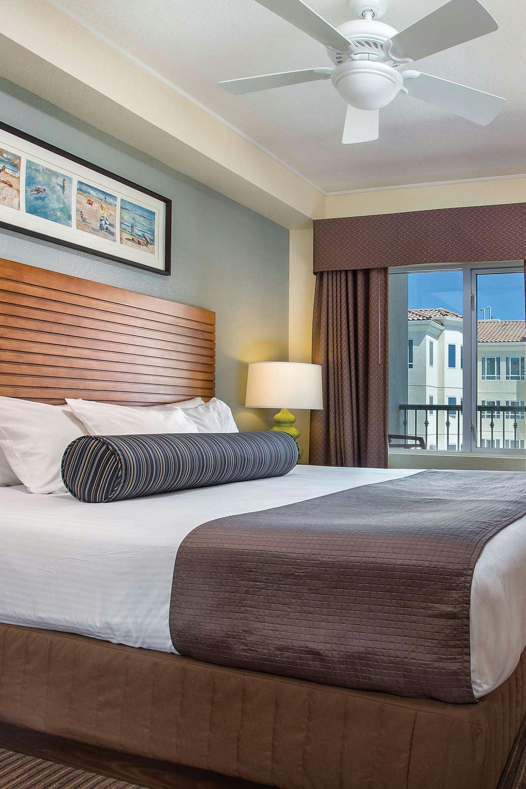 Hotel Club Wyndham Oceanside Pier Resort photo 1