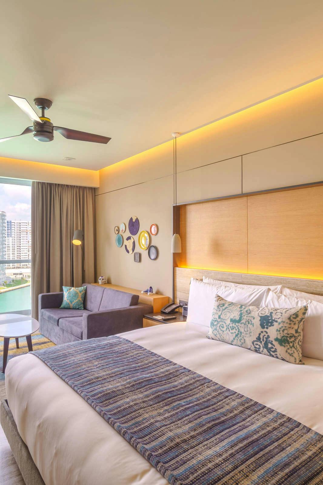 Hotel Renaissance Cancun Resort & Marina photo 3