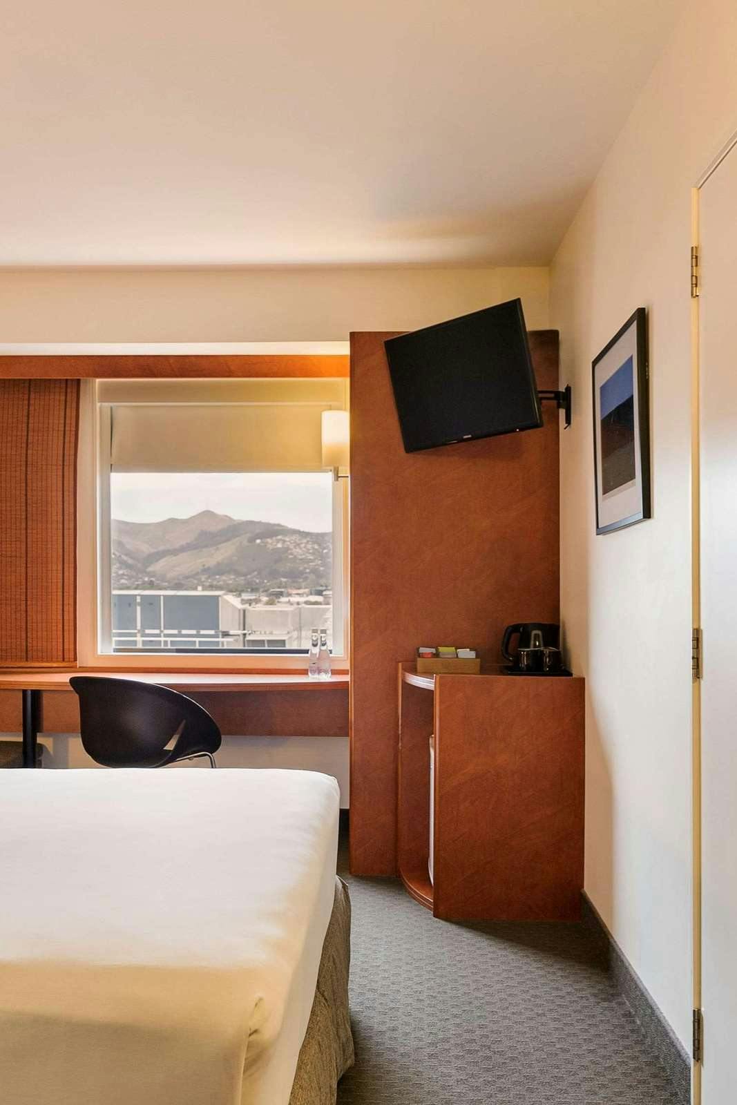 Hotel IBIS CHRISTCHURCH photo 1