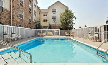 Hotel TownePlace Suites by Marriott Knoxville Cedar Bluff photo 2