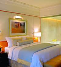 Hotel The Ritz-Carlton, Dubai International Financial Centre photo 1