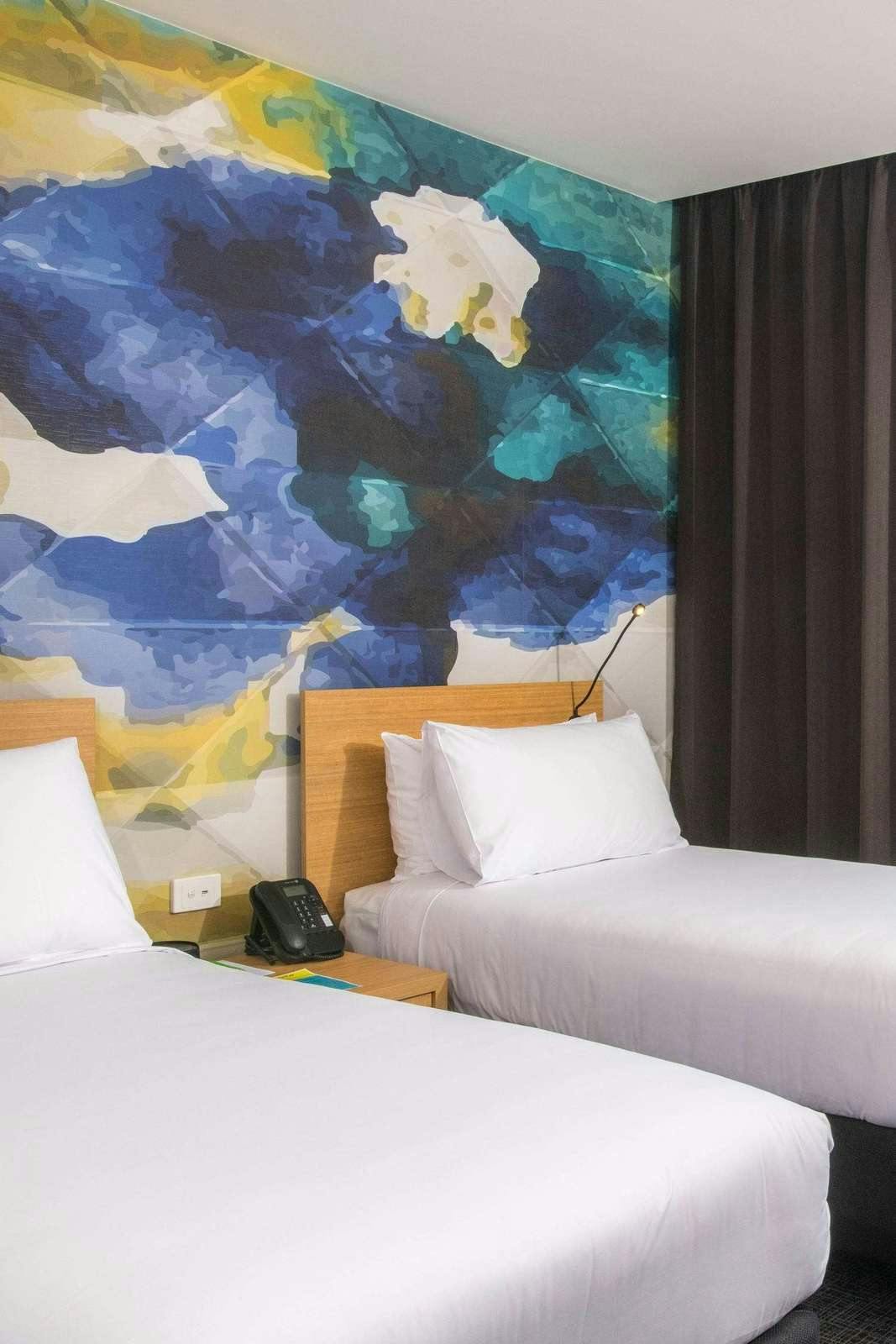 Hotel IBIS STYLES HOBART photo 2