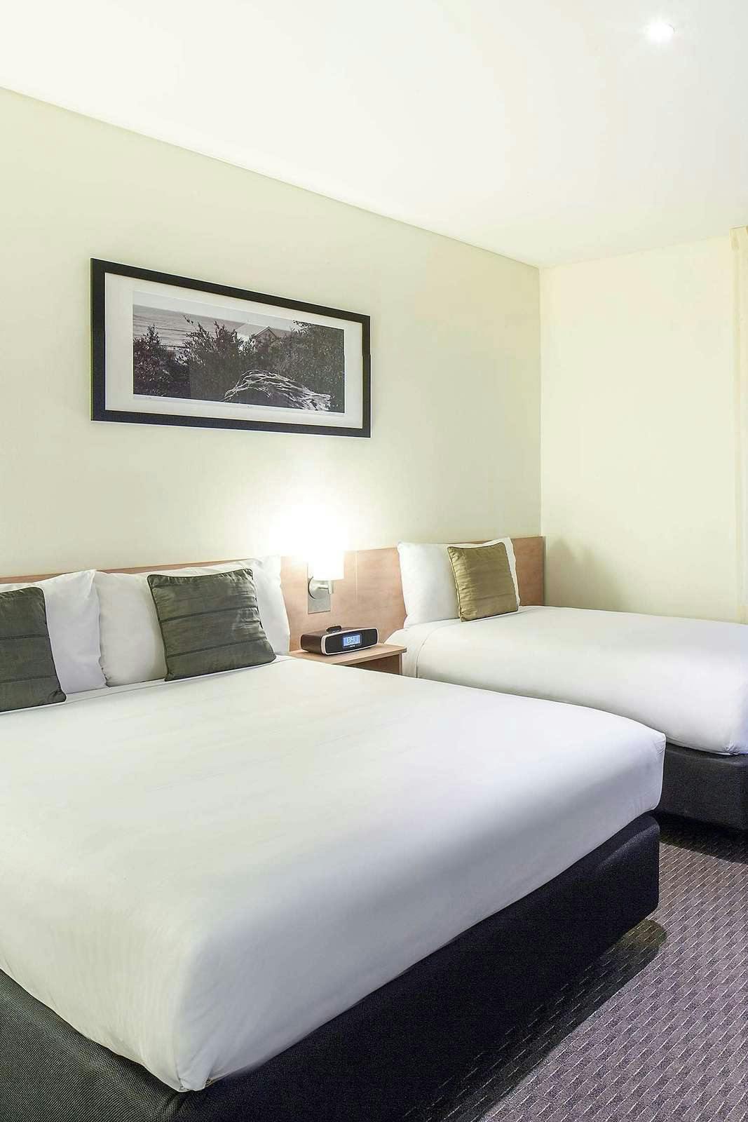 Hotel Ibis Melbourne Hotel & Apartments photo 2