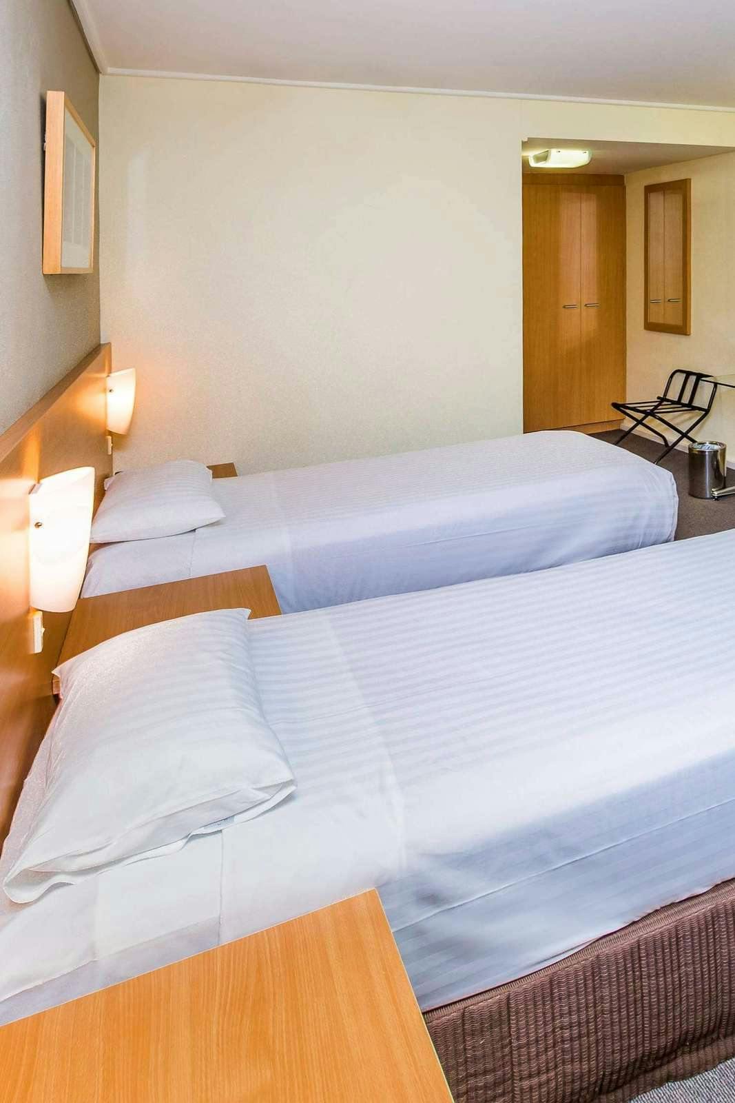 Hotel IBIS STYLES EAGLEHAWK photo 1