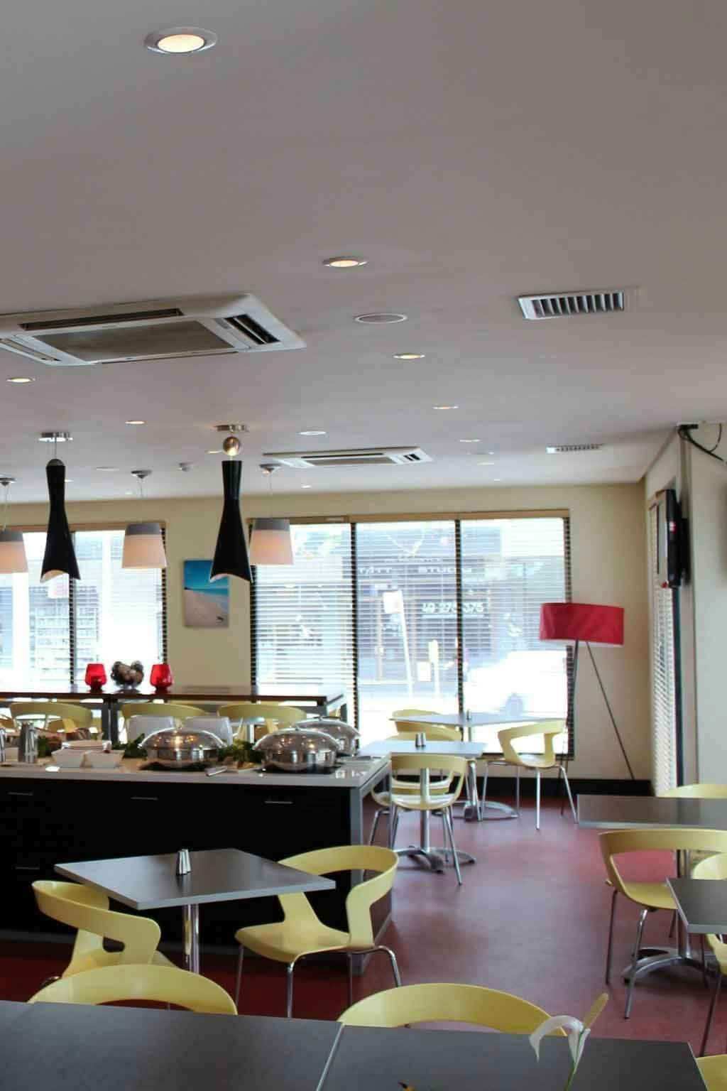 Hotel IBIS NEWCASTLE photo 3