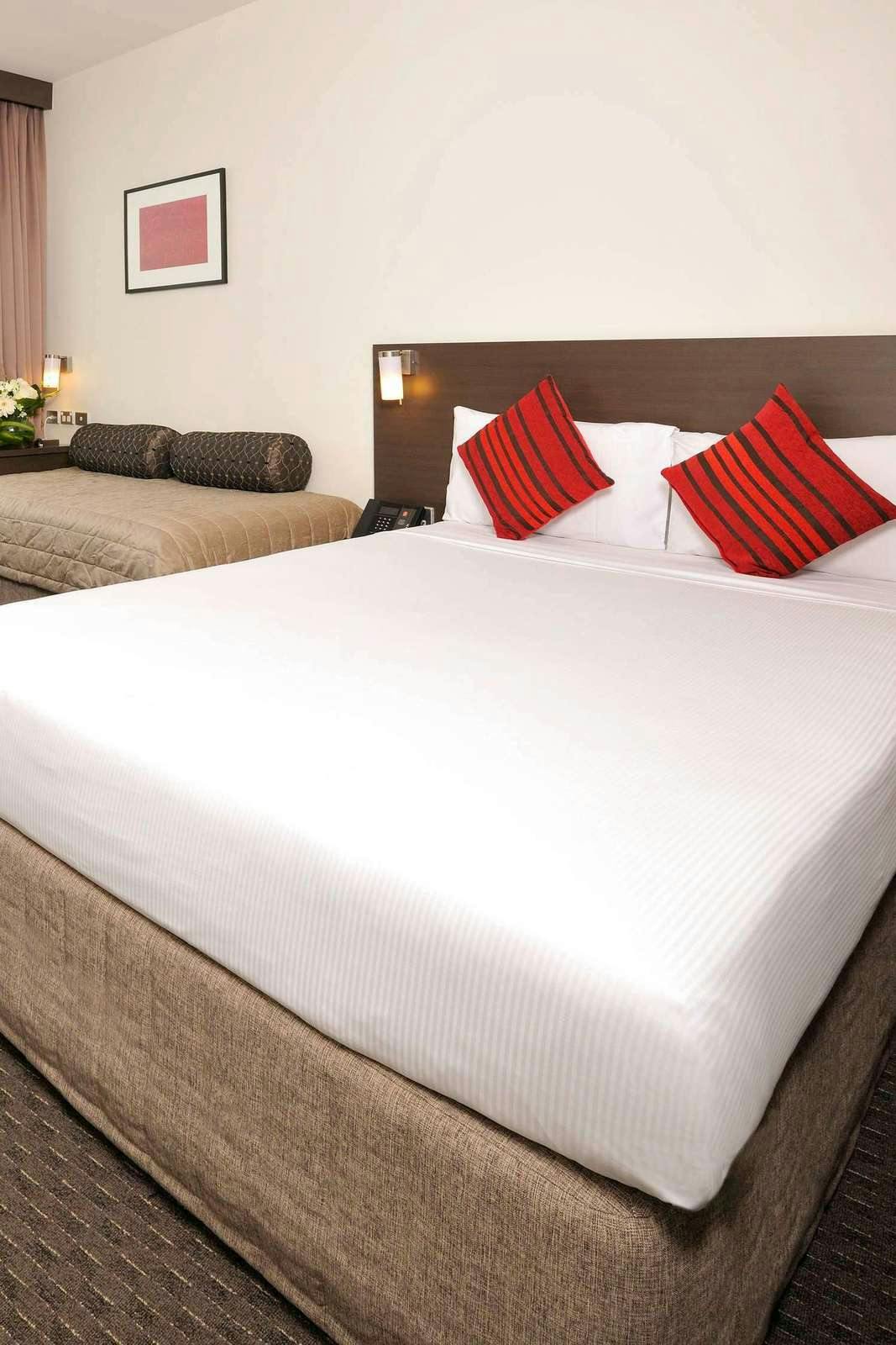 Hotel IBIS GLEN WAVERLEY photo 1