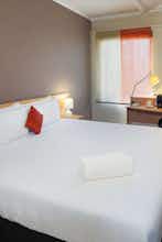 Hotel IBIS PERTH photo 2