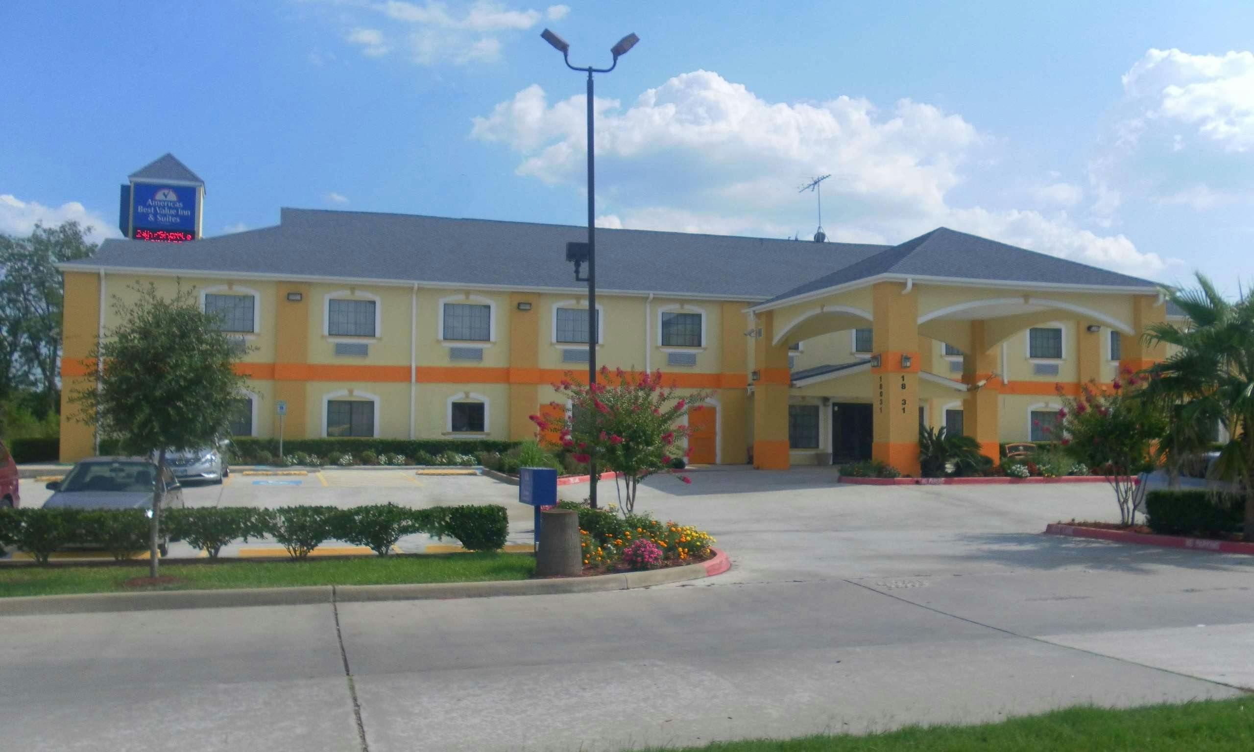 Americas Best Value Inn & Suites Bush Int'l Airport