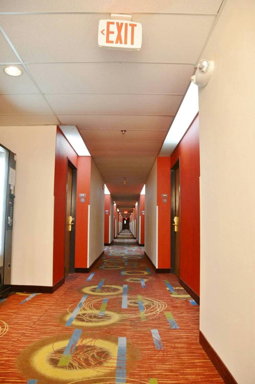 Country Hearth Inn & Suites Kenton