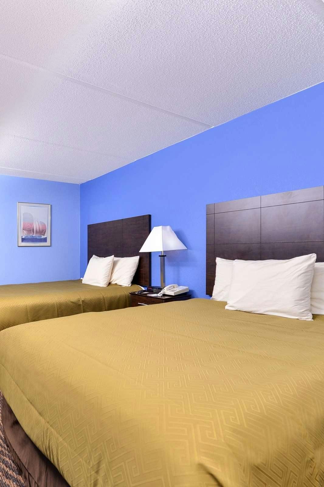 Hotel Americas Best Value Inn Clear Lake photo 2