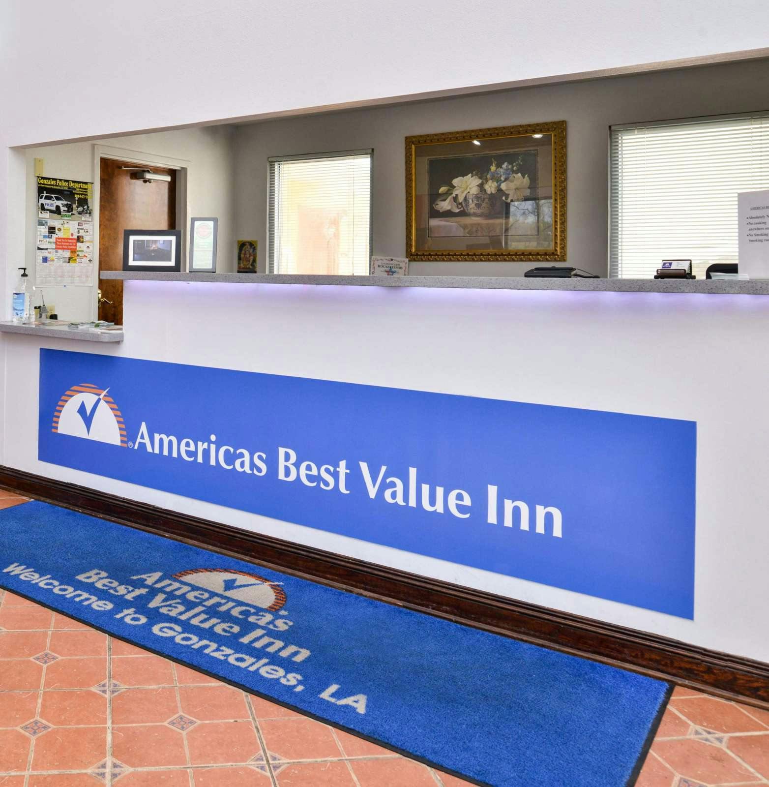 Hotel Americas Best Value Inn Gonzales photo 4