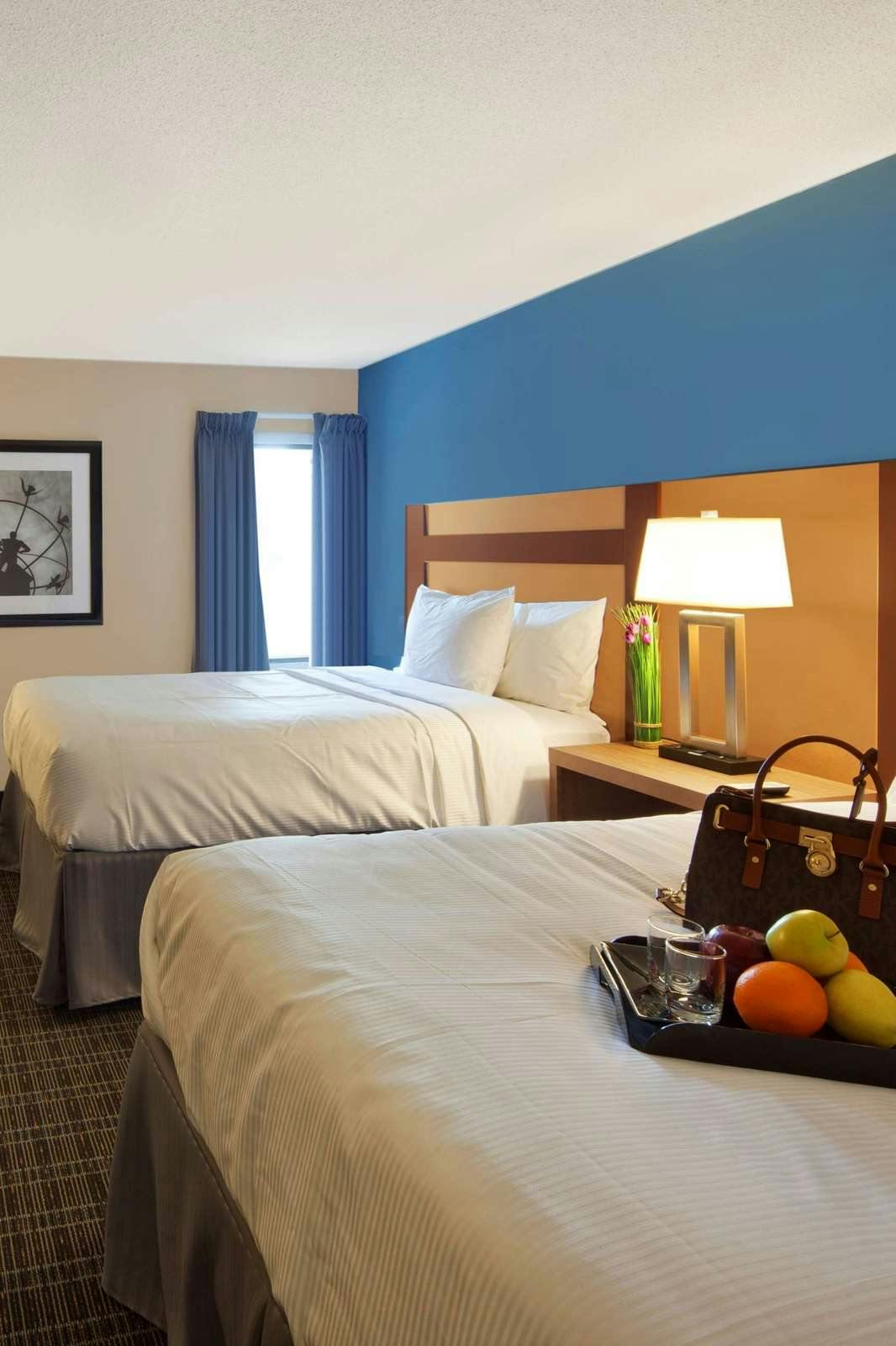 Hotel Canadas Best Value Inn Toronto photo 2