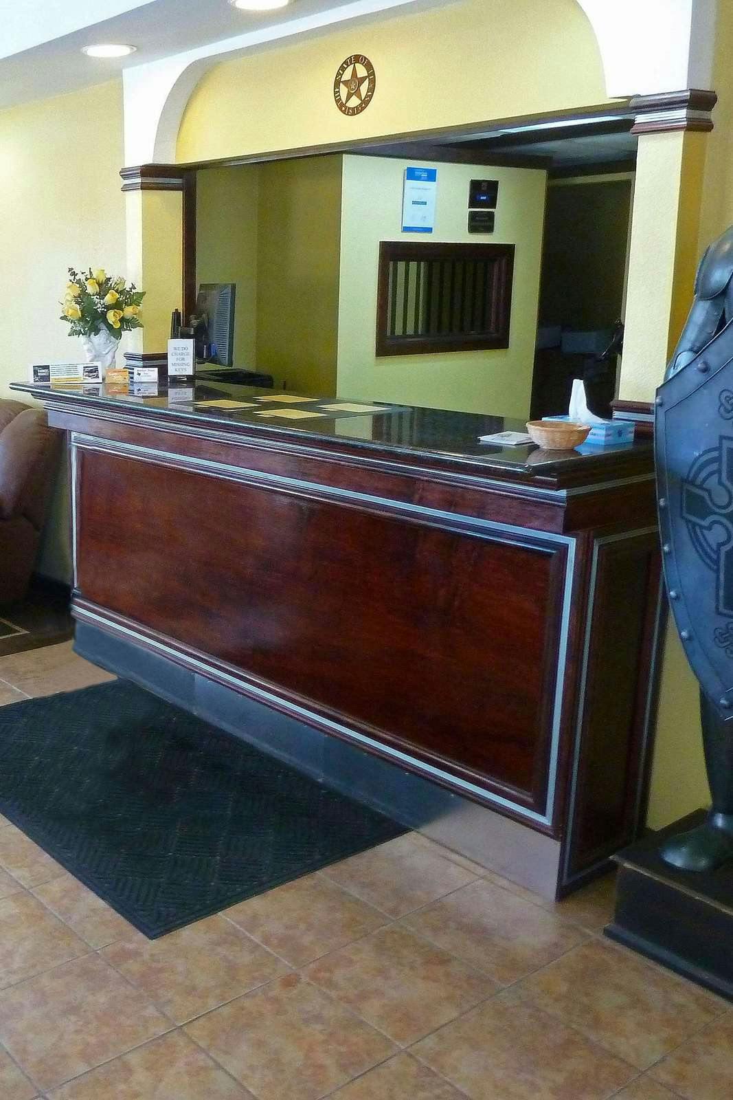 Hotel Americas Best Value Inn Alpine photo 4