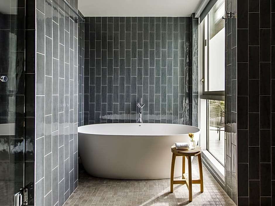 kimpton hoteltonight amenities