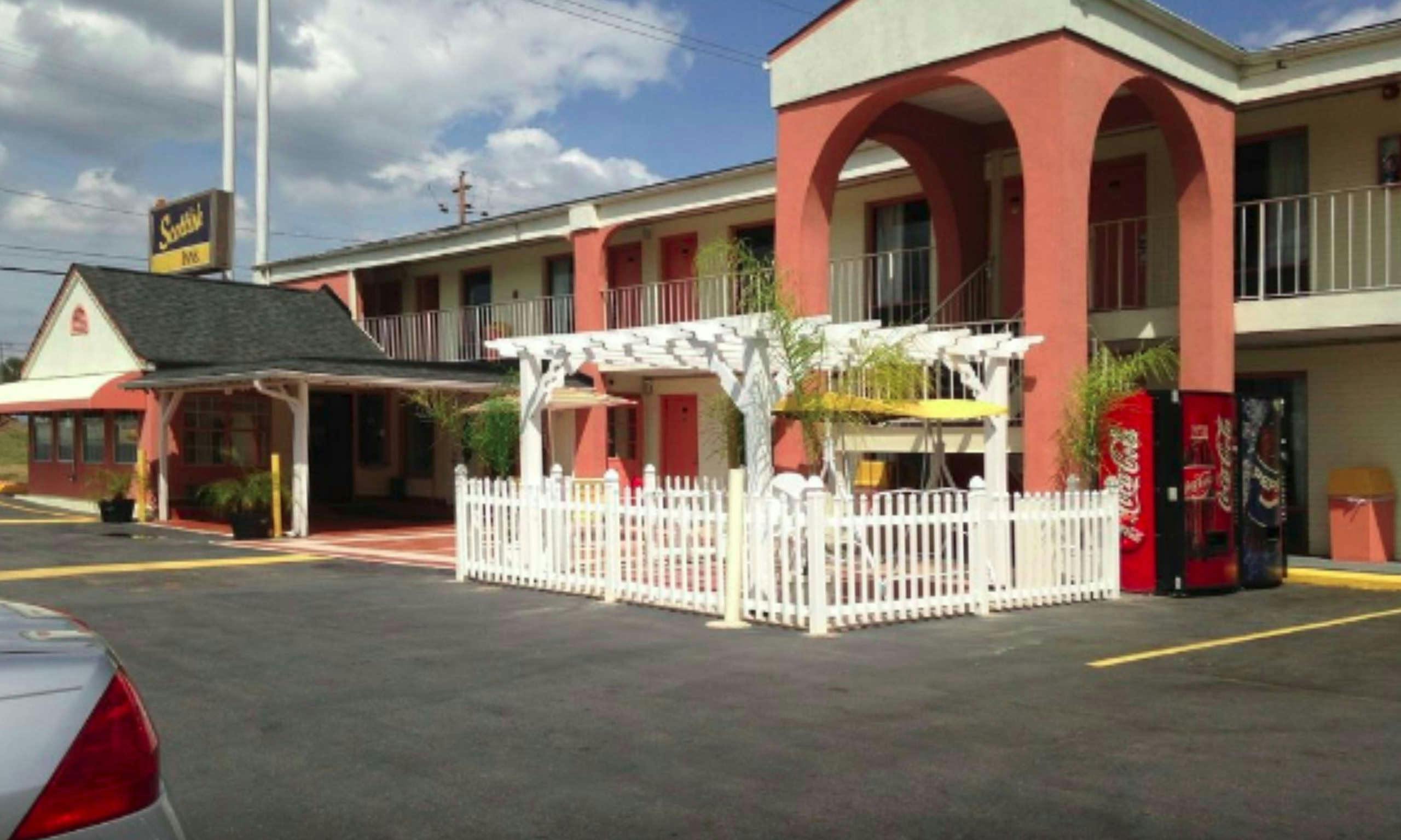 OYO Hotel Decatur I20 East & Wesley Chapel Rd