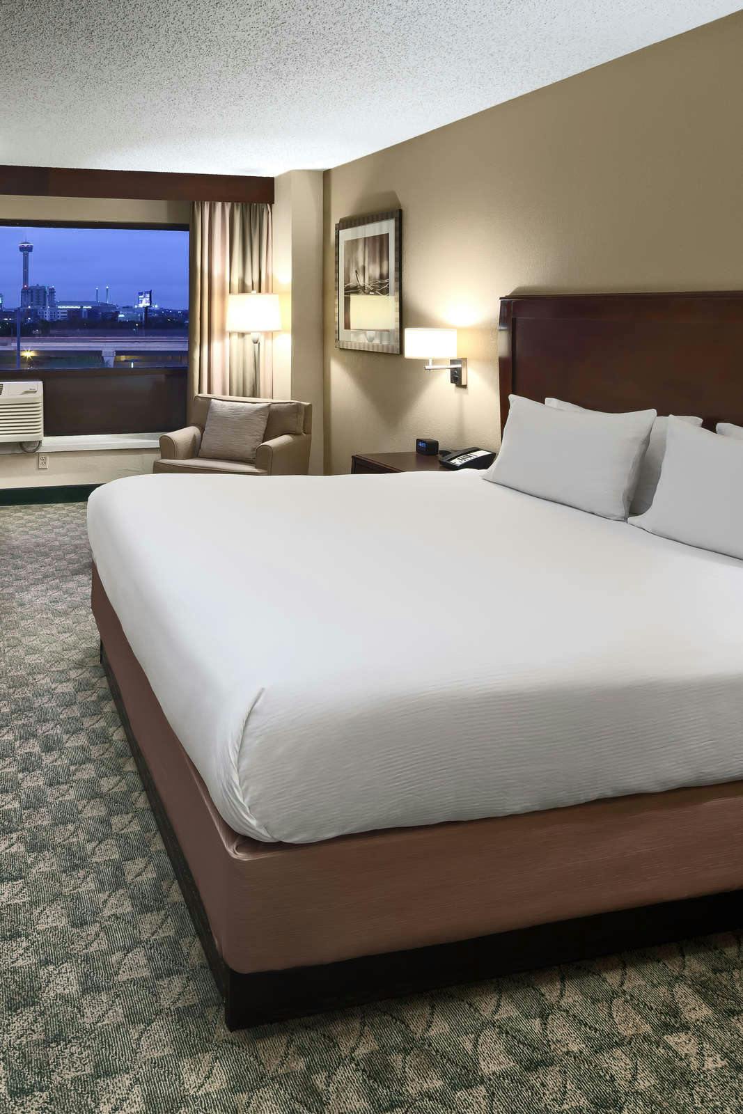 Hotel DoubleTree San Antonio Downtown photo 4