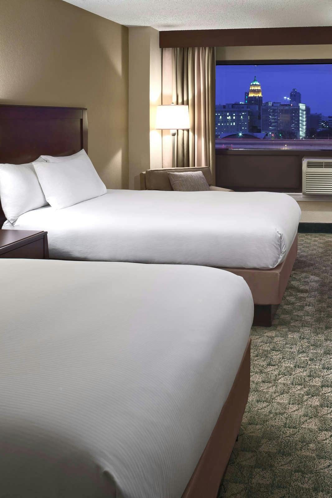 Hotel DoubleTree San Antonio Downtown photo 5