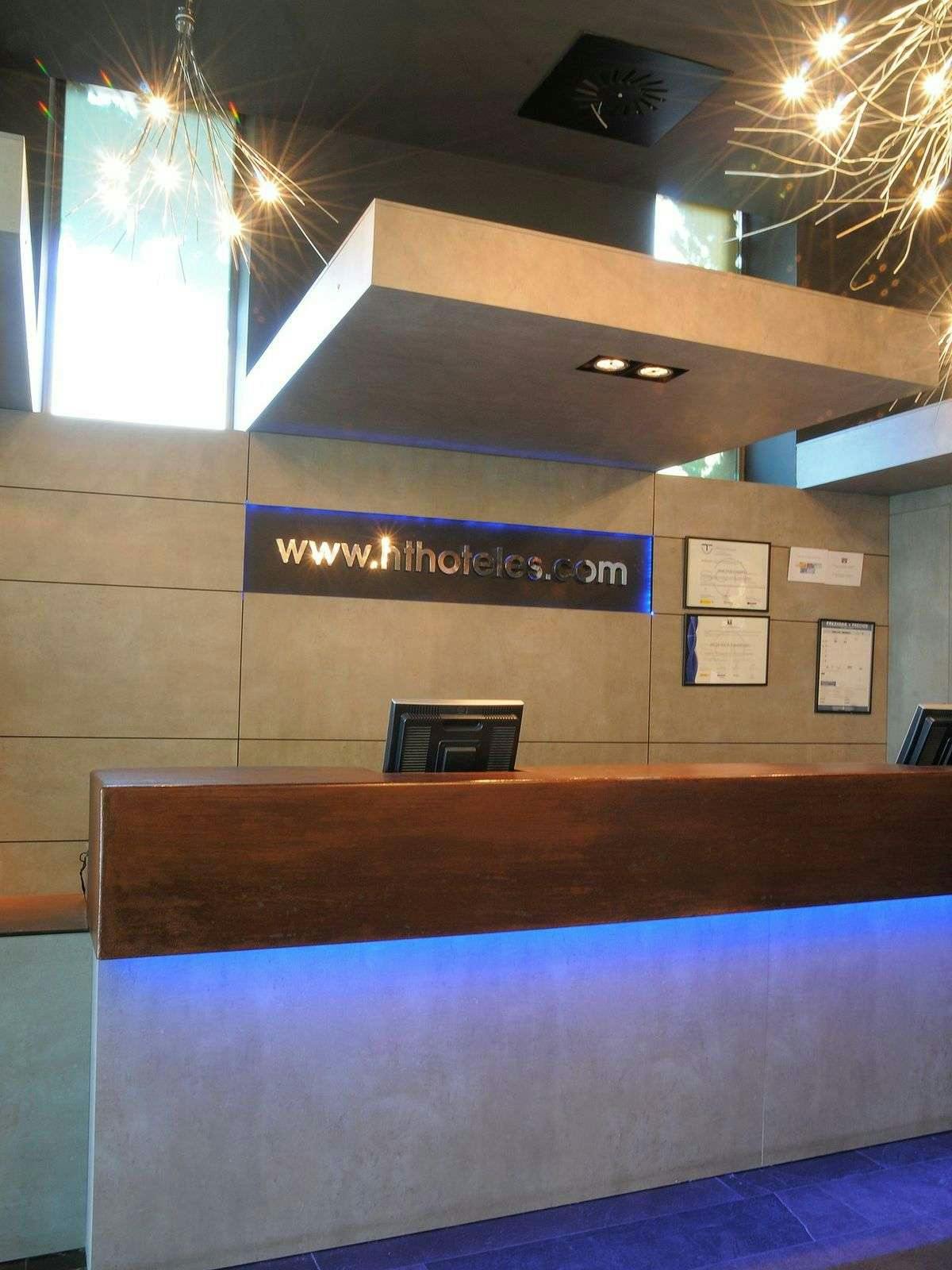 Hotel Petit Palace Tamarises photo 4