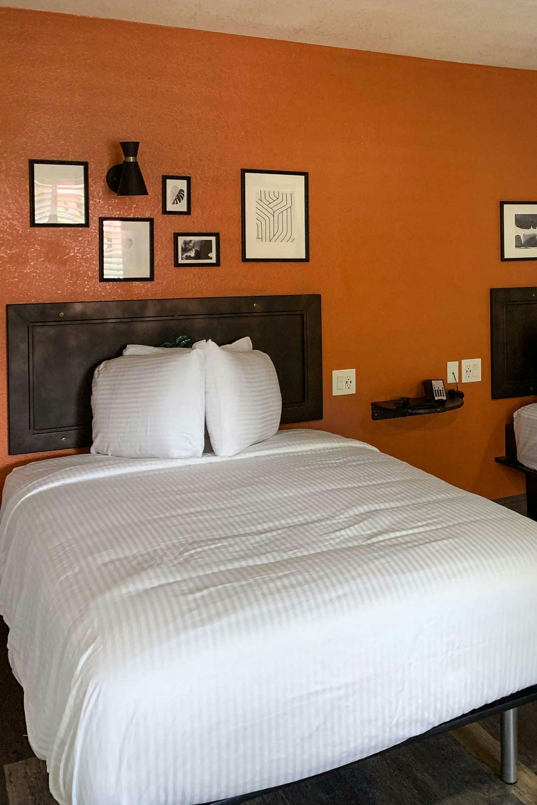 Hotel The Greens Hotel - Stockton Blvd photo 2