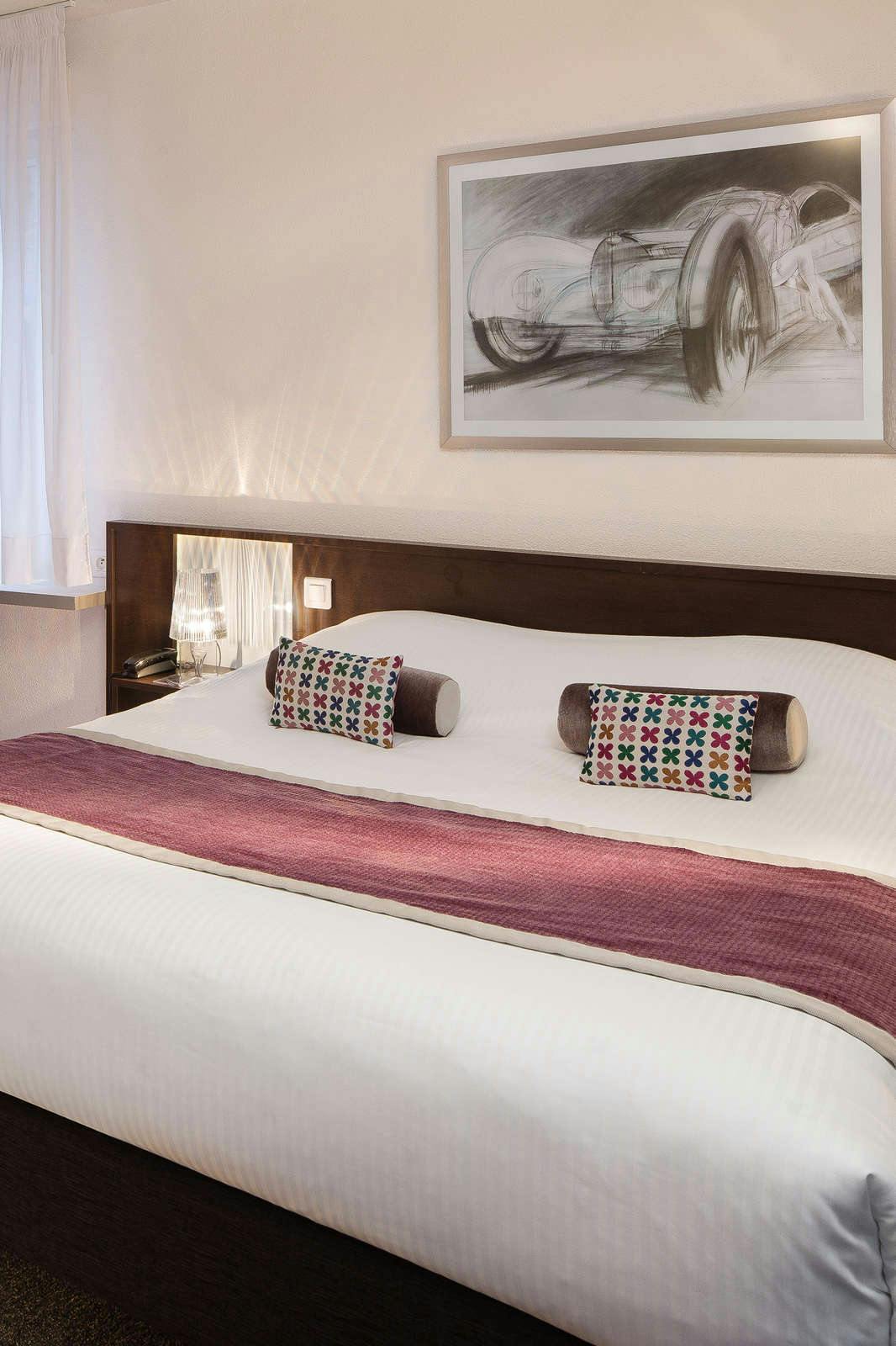 Hotel Hotel Le Bugatti photo 3