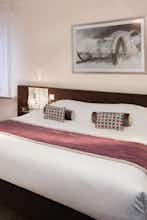 Hotel Hotel Le Bugatti photo 3