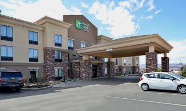Holiday Inn Express & Suites Page Lake Powell Area