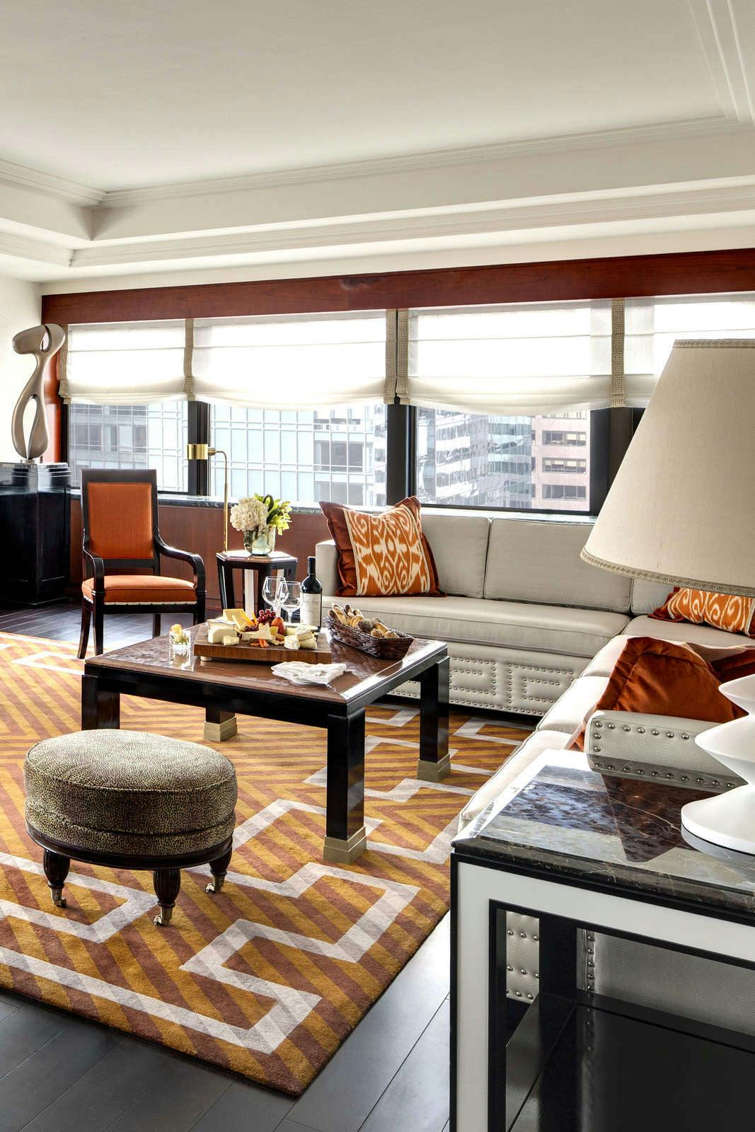 Hotel Lotte New York Palace - Tower Corner Suites photo 3