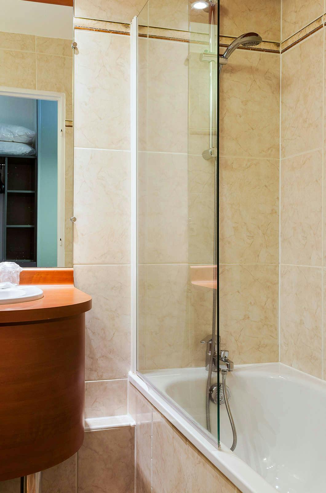 Hotel Kyriad Tours - Saint Pierre Des Corps - Gare photo 5