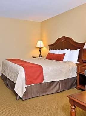 Hotel Best Western Plus Dubuque Hotel & Conference Center photo 1