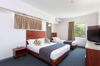 Hotel Brisbane International - Rocklea photo 5