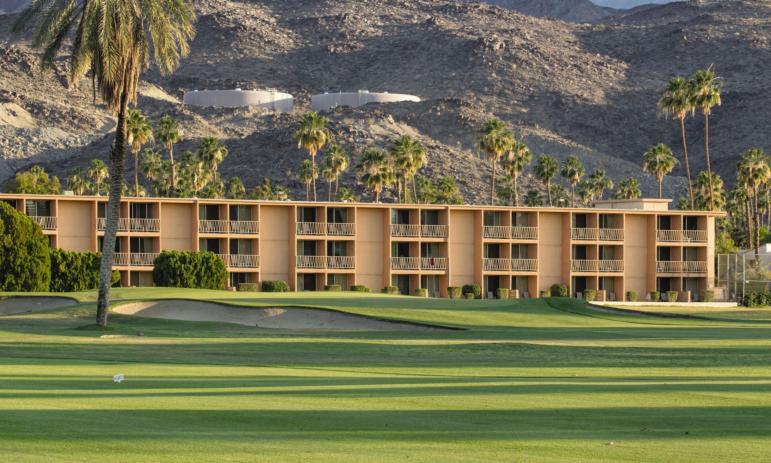 WorldMark Palm Springs - Plaza Resort and Spa