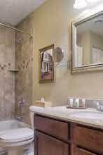 Hotel Club Wyndham Kingsgate photo 4