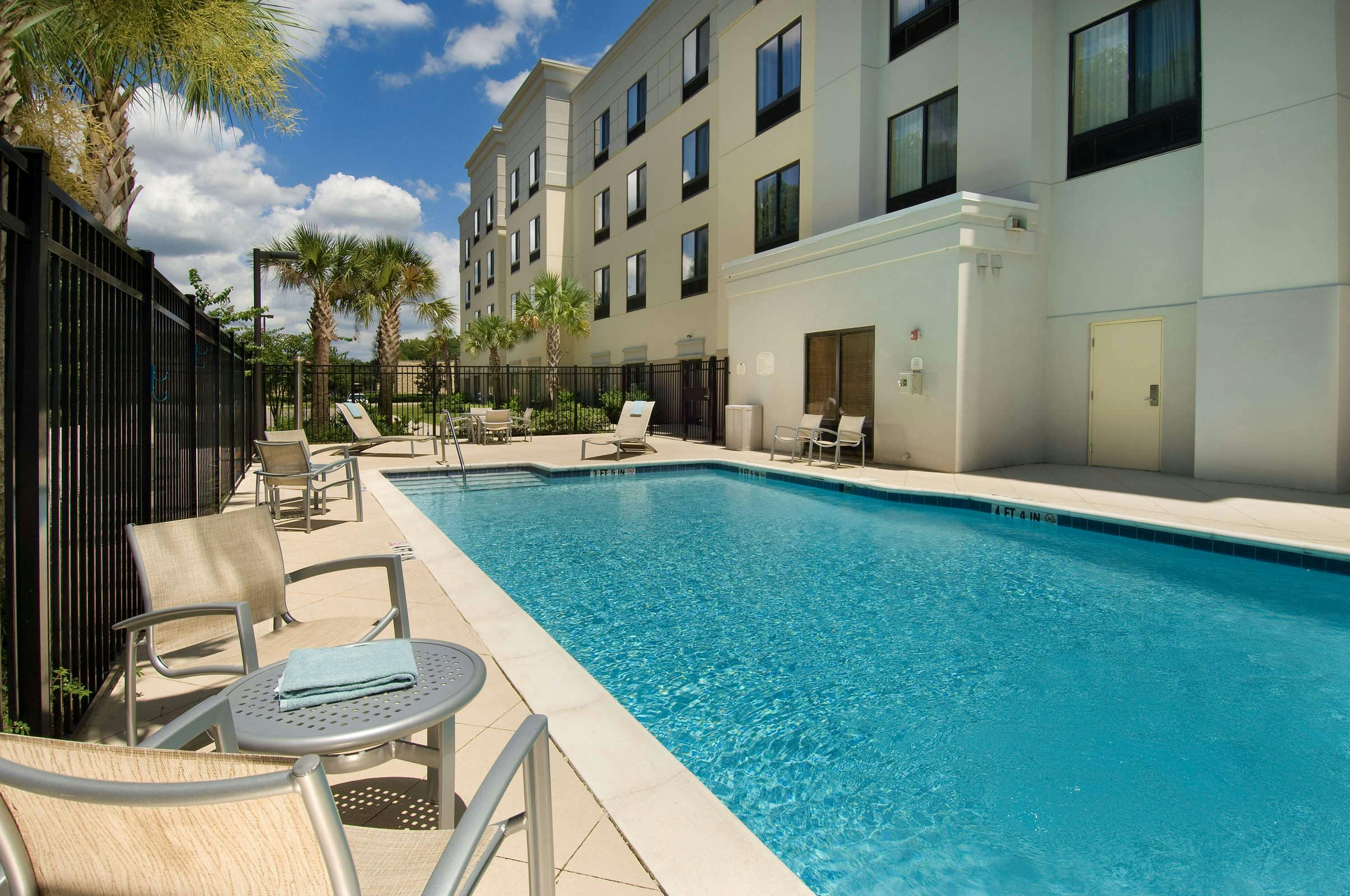 Hotel SpringHill Suites by Marriott Jacksonville Airport photo 1