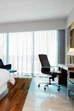 Hotel Krystal Urban Guadalajara photo 2