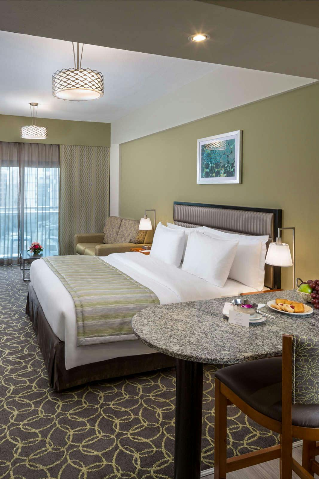 Hotel Savoy Park Hotel Apartments photo 4