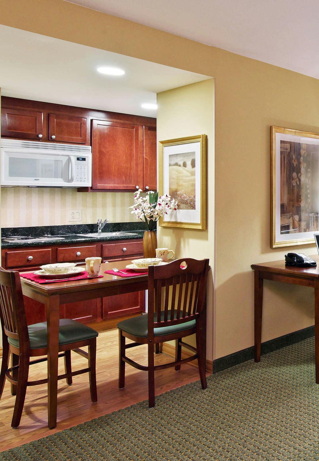 Hotel Homewood Suites by Hilton Birmingham South Inverness photo 2