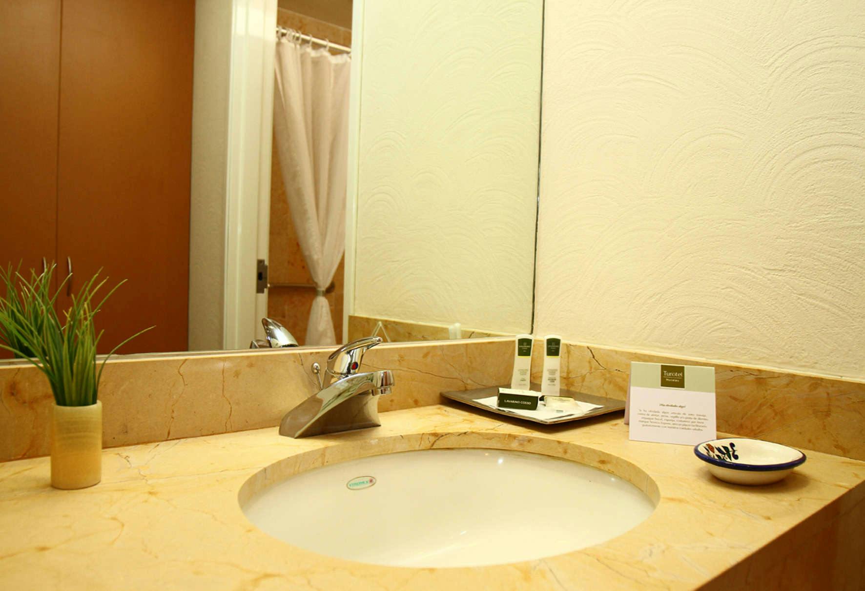 Hotel Turotel Queretaro photo 4