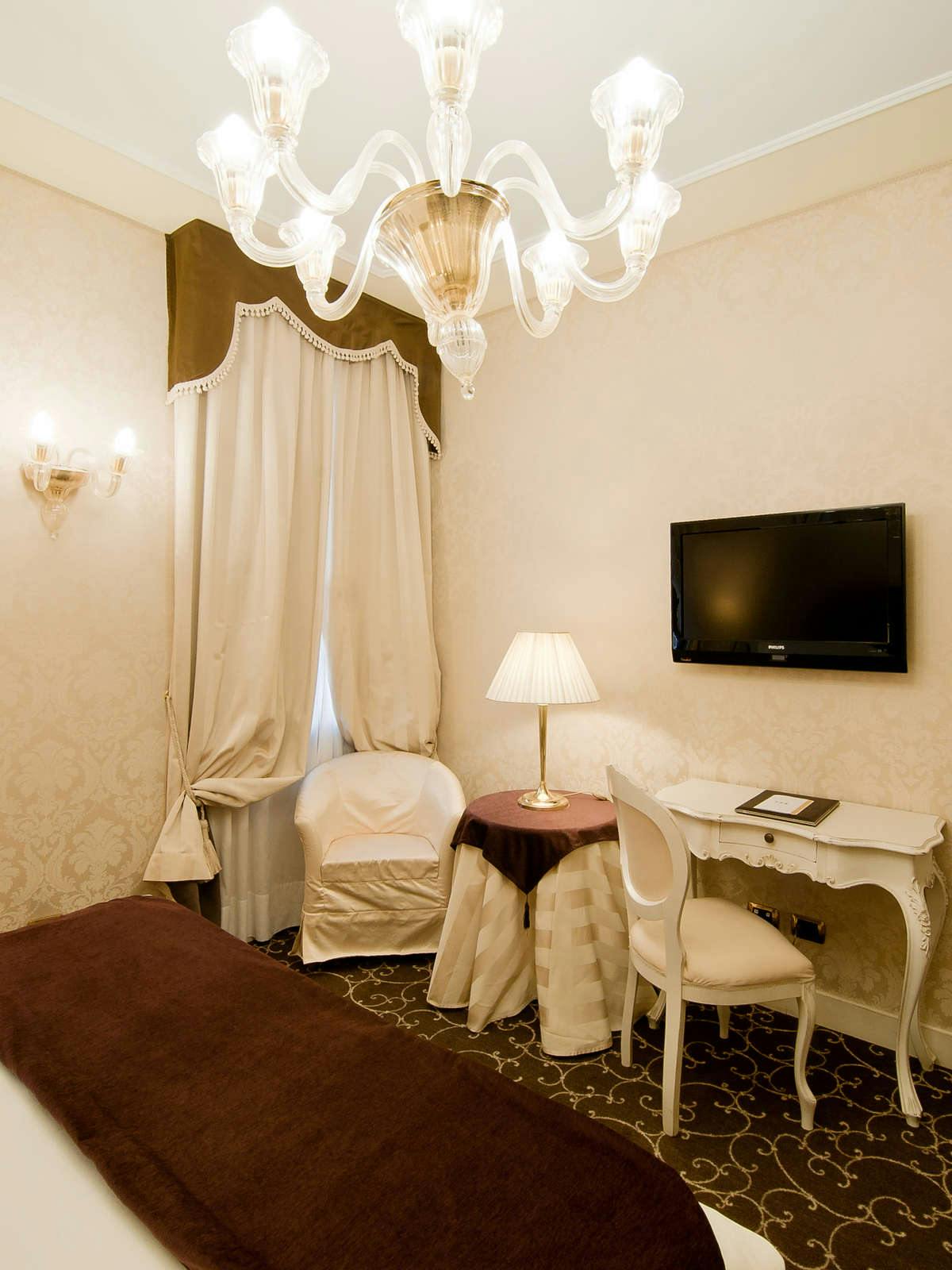 Hotel Maison Venezia | UNA Esperienze photo 3