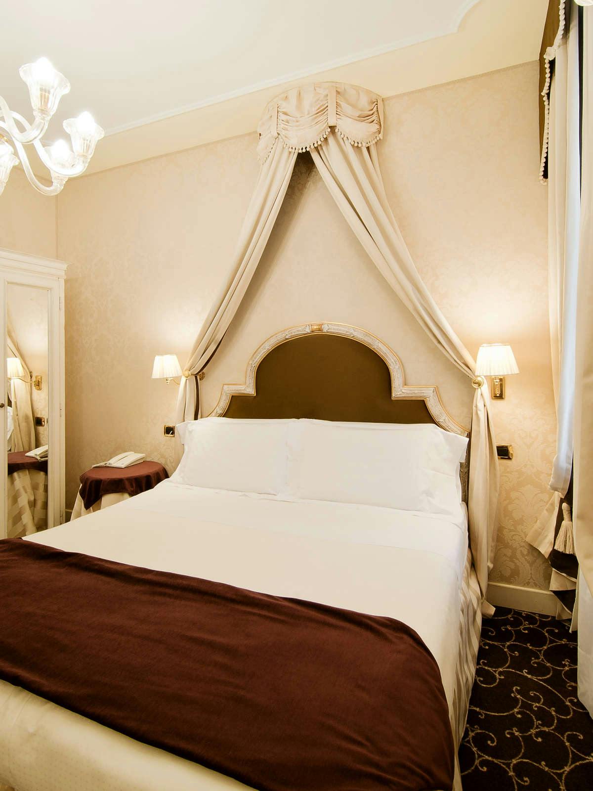 Hotel Maison Venezia | UNA Esperienze photo 2