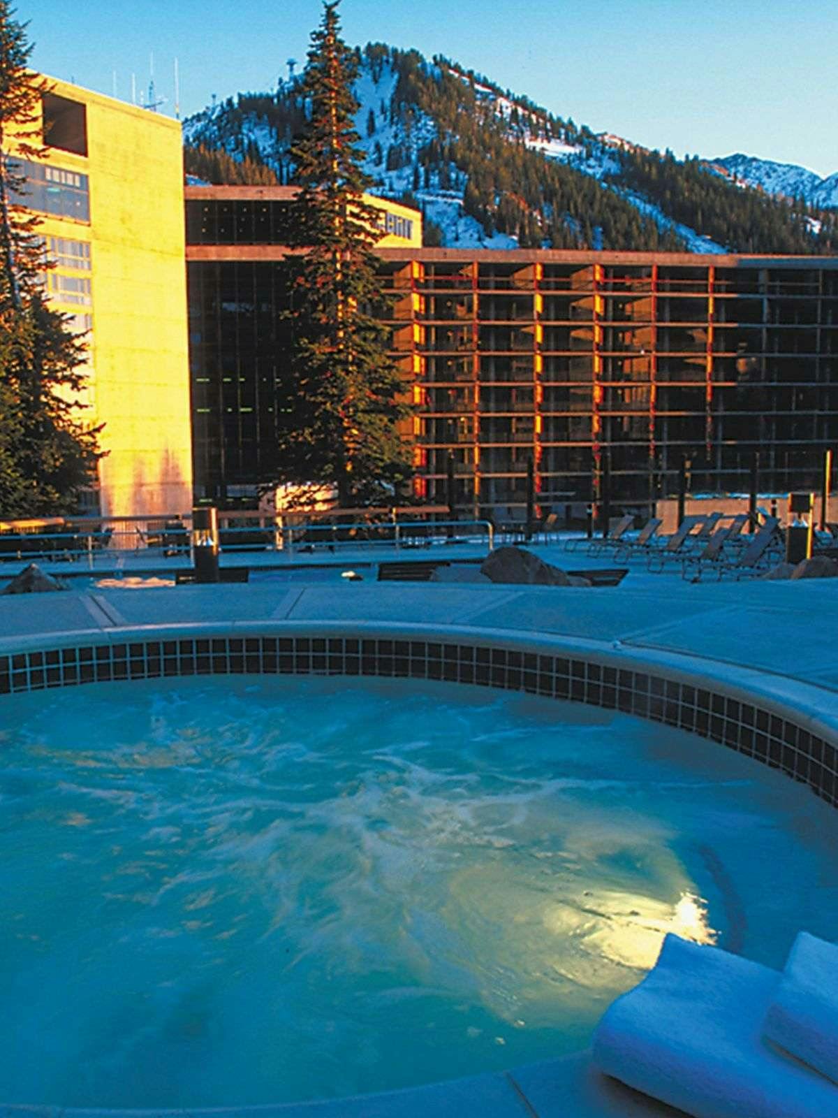 Hotel The Cliff Lodge photo 1