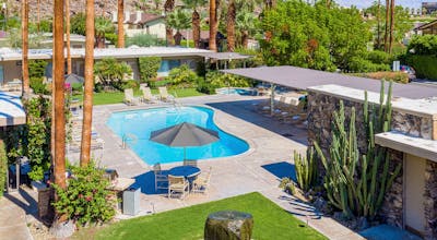 Desert Hills - Adults Only