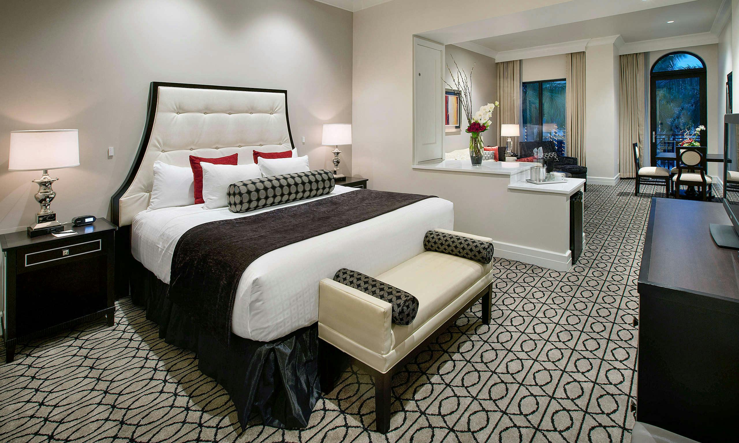 Inn on Fifth - Club Level Suites