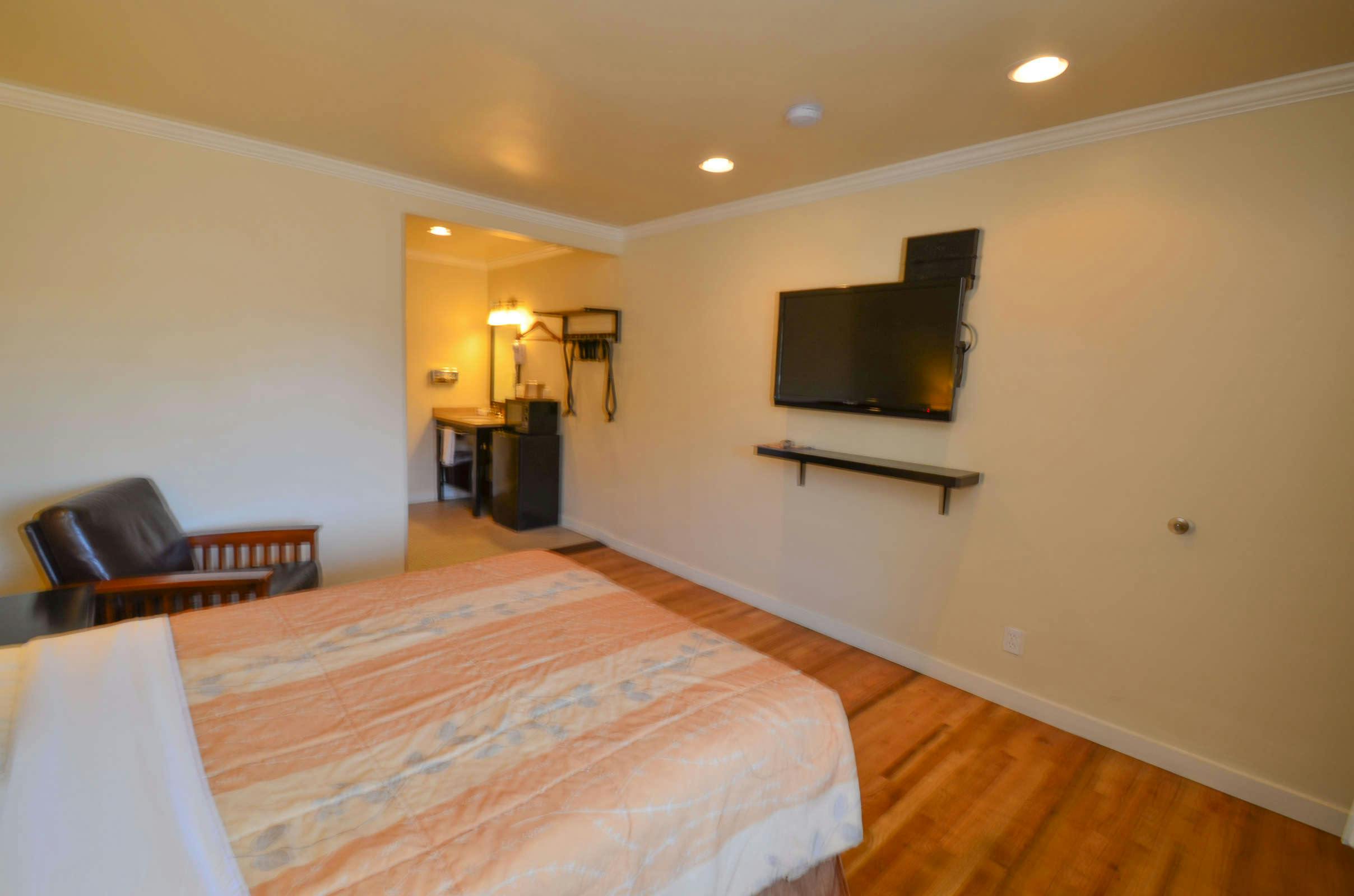 Hotel Bay Front Inn Santa Cruz photo 4