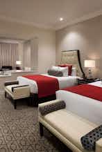 Hotel Inn on Fifth - Club Level Suites photo 4
