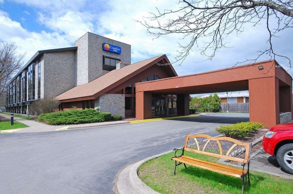 Comfort Inn & Suites Syracuse-Carrier Circle, Syracuse - HotelTonight