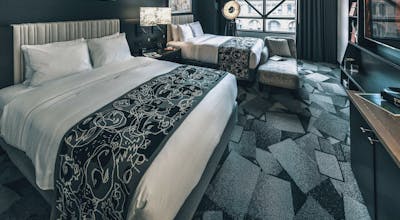 Saint Kate - The Arts Hotel