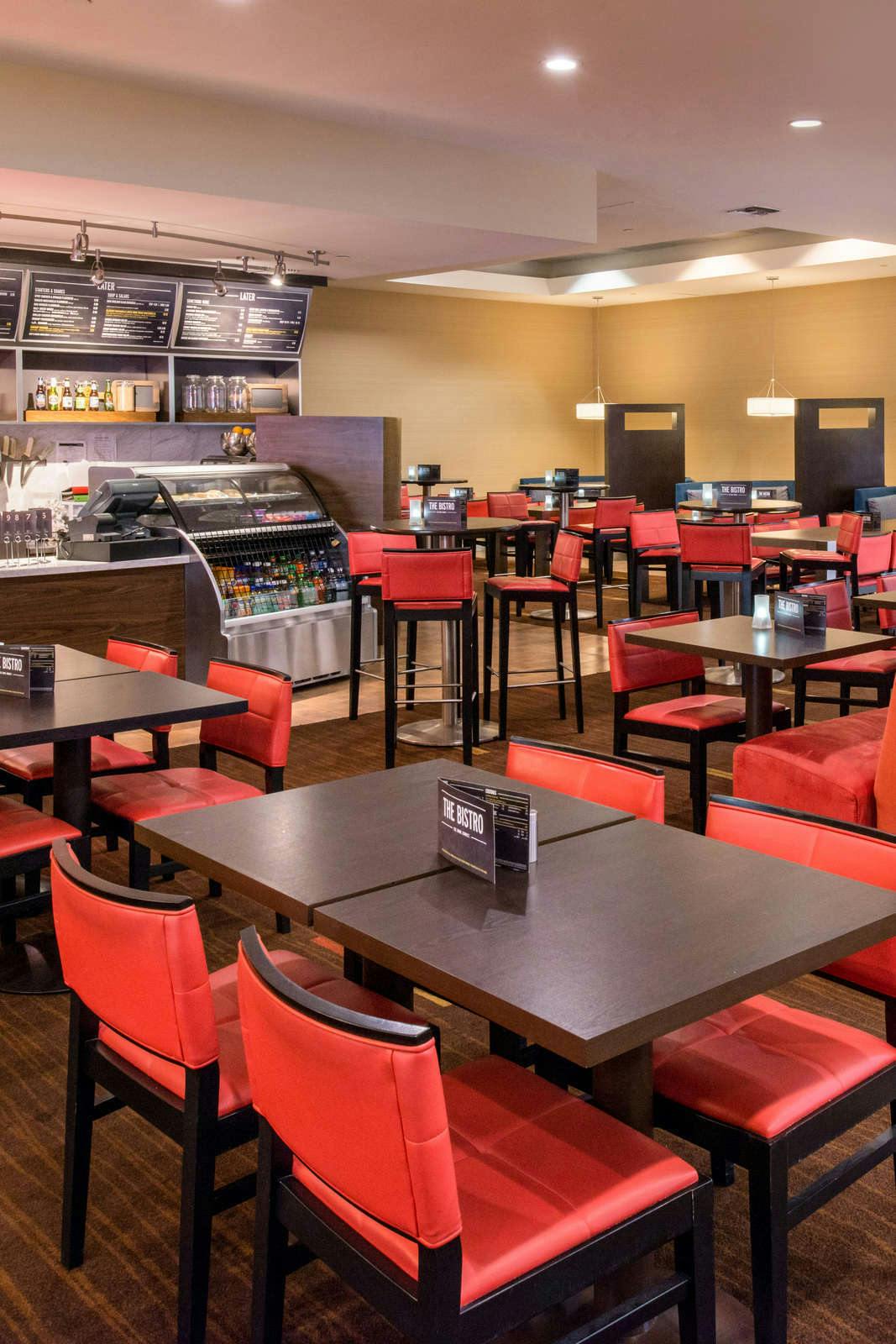 Hotel Holiday Inn Oxnard North photo 4