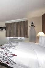 Hotel Red Roof Inn Greensburg photo 3