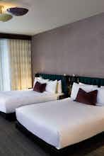 Hotel Fairlane Hotel photo 4